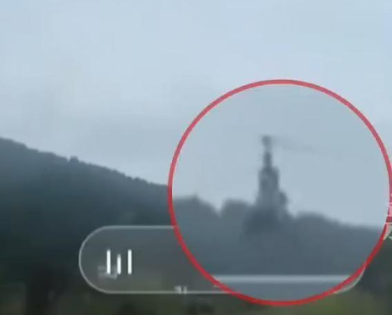 尊享配资 四川网红唐飞机直播时坠机遇难，曾自嘲“我一个小老头不适合玩飞机”：只是想了却心愿